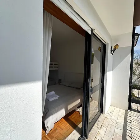 Ground Level House With Patio *