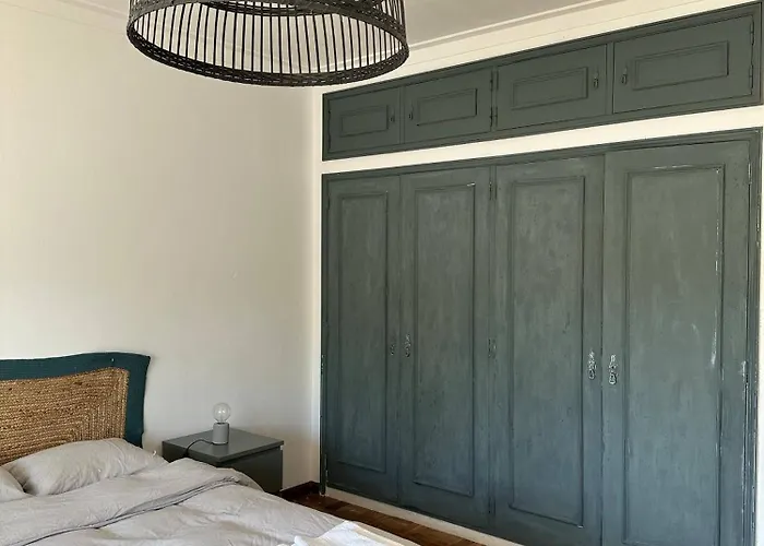 Ground Level House With Patio 펜션 *